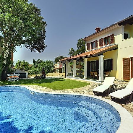Villa Nina Медулин Екстер'єр фото
