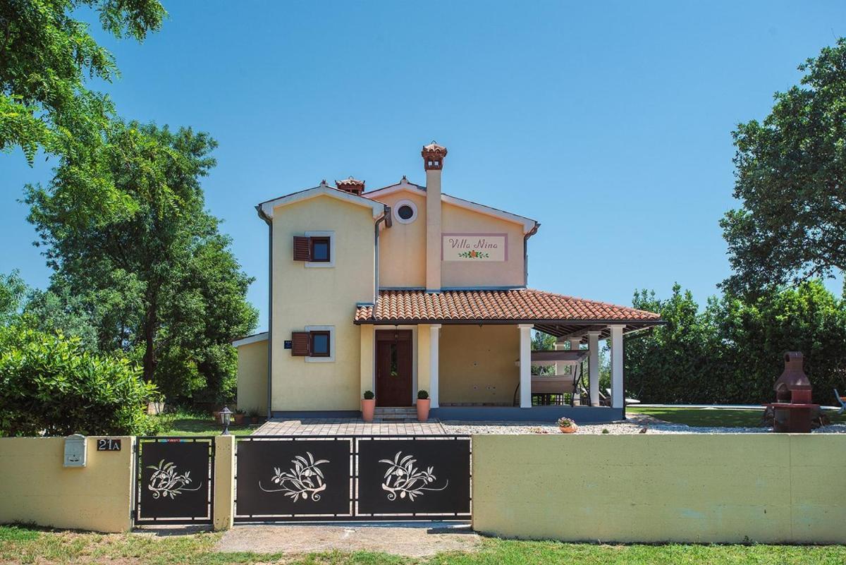 Villa Nina Медулин Екстер'єр фото