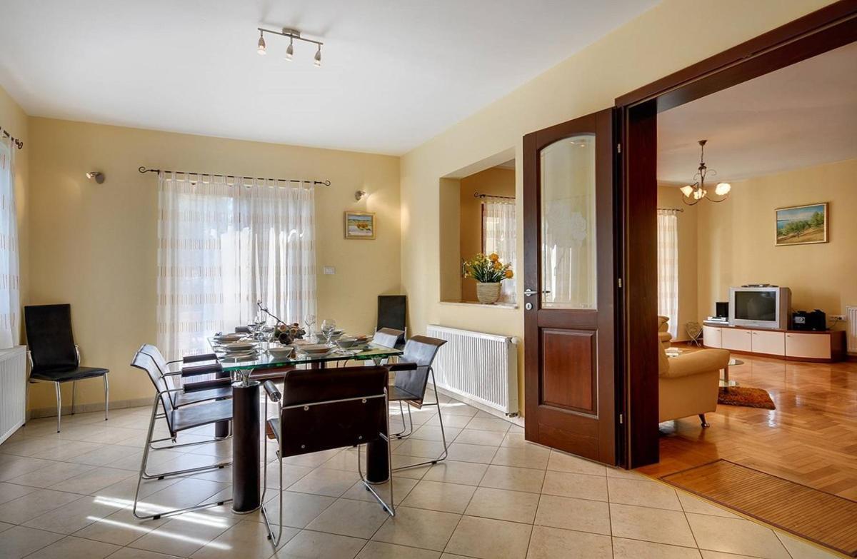 Villa Nina Медулин Екстер'єр фото
