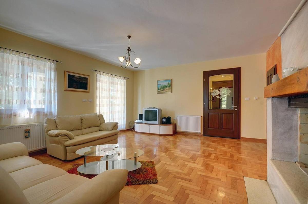Villa Nina Медулин Екстер'єр фото