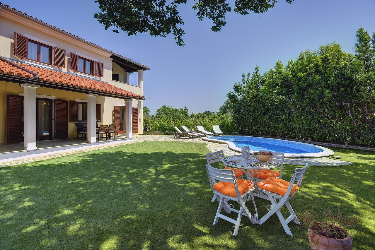 Villa Nina Медулин Екстер'єр фото